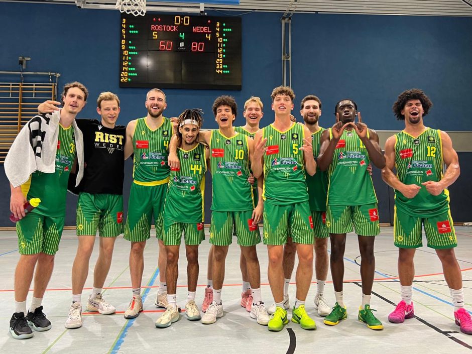 Klarer Auswärtssieg beim zweiten Nordderby in Rostock!