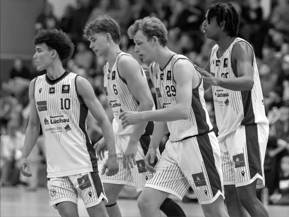 Im letzten Heimspiel der regulären Saison geht's gegen Paderborn